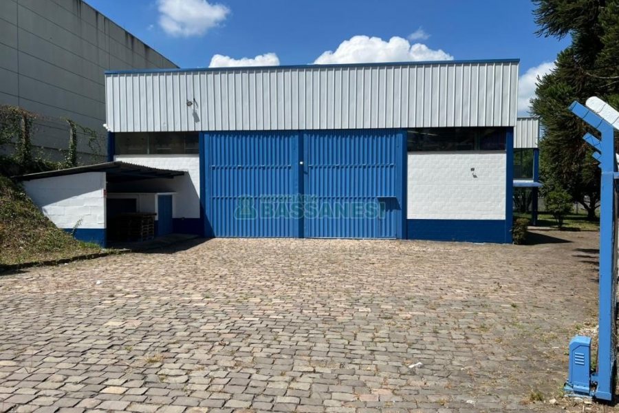 Pavilhão com 1300m², no bairro Cidade Nova em Caxias do Sul para Alugar