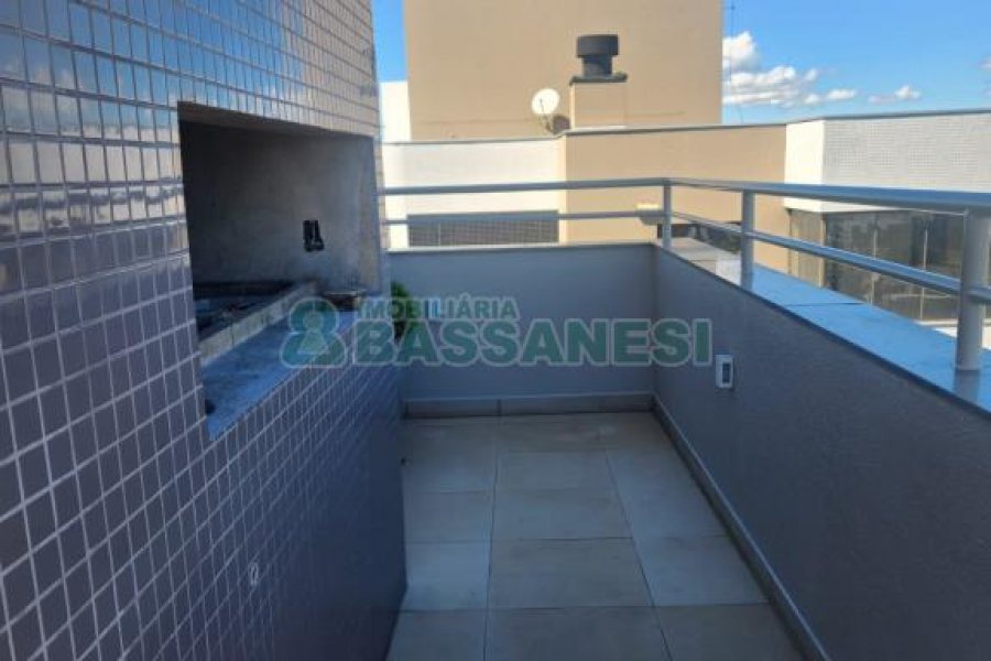 Apartamento com 92m², 2 dormitórios, 1 vaga, no bairro Nossa Senhora da Saúde em Caxias do Sul para Comprar