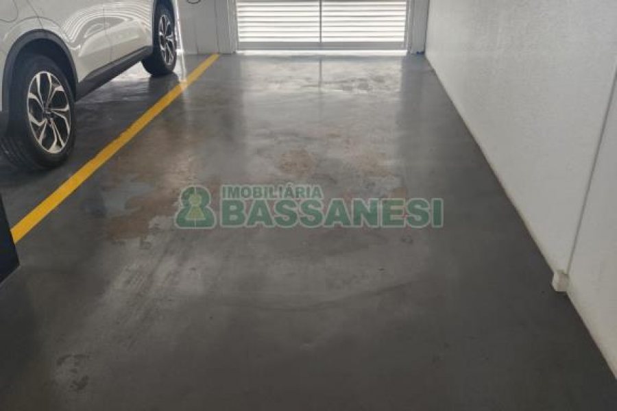 Apartamento com 92m², 2 dormitórios, 1 vaga, no bairro Nossa Senhora da Saúde em Caxias do Sul para Comprar