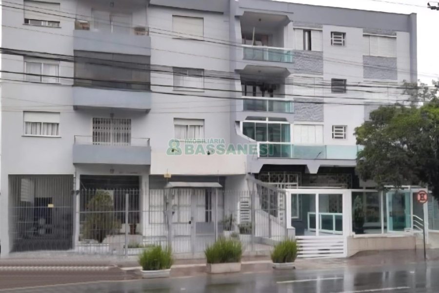 Loja com 220m², 2 vagas, no bairro Pio X em Caxias do Sul para Alugar