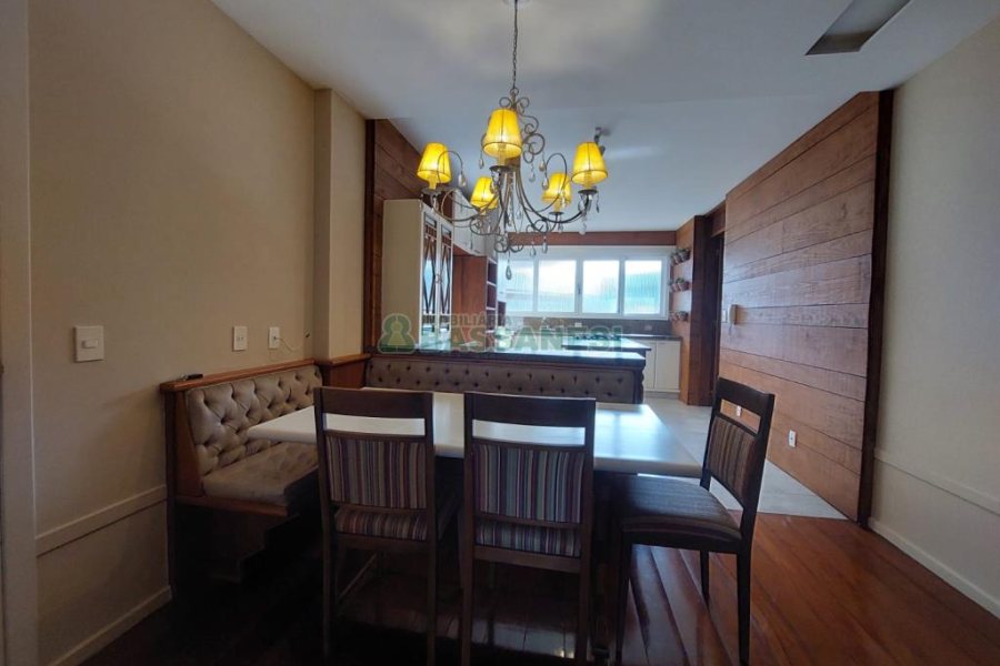 Apto/Cobertura com 132m², 3 dormitórios, 2 vagas, no bairro Pio X em Caxias do Sul para Comprar