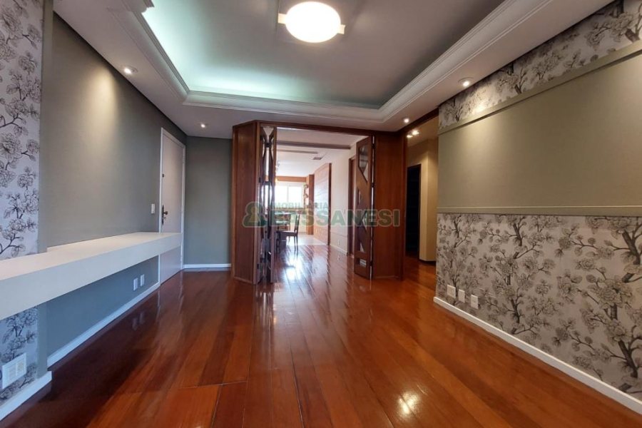 Apto/Cobertura com 132m², 3 dormitórios, 2 vagas, no bairro Pio X em Caxias do Sul para Comprar