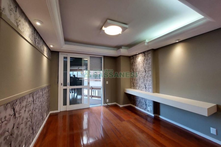 Apto/Cobertura com 132m², 3 dormitórios, 2 vagas, no bairro Pio X em Caxias do Sul para Comprar