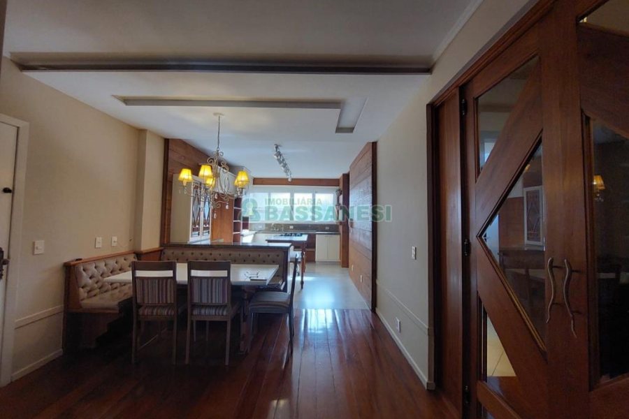 Apto/Cobertura com 132m², 3 dormitórios, 2 vagas, no bairro Pio X em Caxias do Sul para Comprar