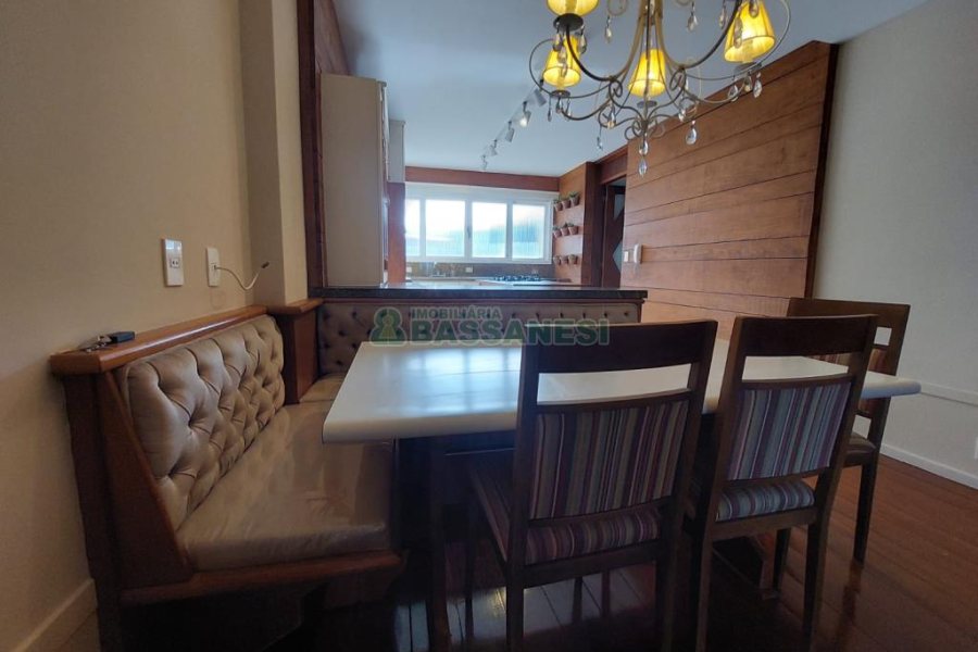 Apto/Cobertura com 132m², 3 dormitórios, 2 vagas, no bairro Pio X em Caxias do Sul para Comprar