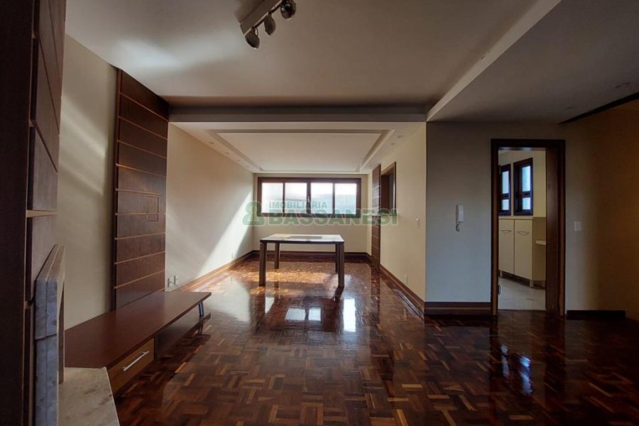 Apto/Cobertura com 132m², 3 dormitórios, 2 vagas, no bairro Pio X em Caxias do Sul para Comprar