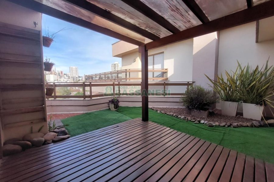 Apto/Cobertura com 132m², 3 dormitórios, 2 vagas, no bairro Pio X em Caxias do Sul para Comprar
