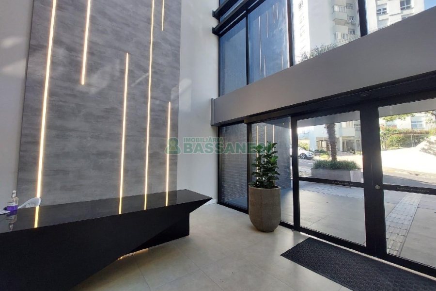 Sala com 81m², 2 vagas, no bairro Panazzolo em Caxias do Sul para Alugar