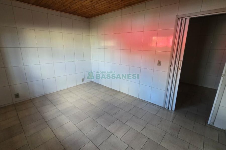 Casa com 222m², 4 dormitórios, 2 vagas, no bairro Marechal Floriano em Caxias do Sul para Comprar