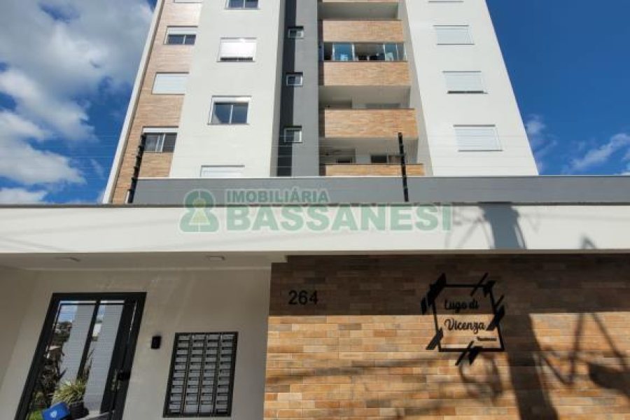 Apartamento com 58m², 2 dormitórios, 1 vaga, no bairro Santa Catarina em Caxias do Sul para Alugar ou Comprar