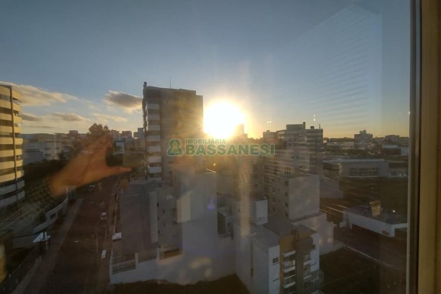 Apartamento com 93m², 2 dormitórios, 2 vagas, no bairro Villagio Iguatemi em Caxias do Sul para Comprar