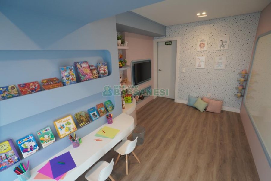 Apartamento com 137m², 3 dormitórios, 3 vagas, no bairro Nossa Senhora de Lourdes em Caxias do Sul para Comprar