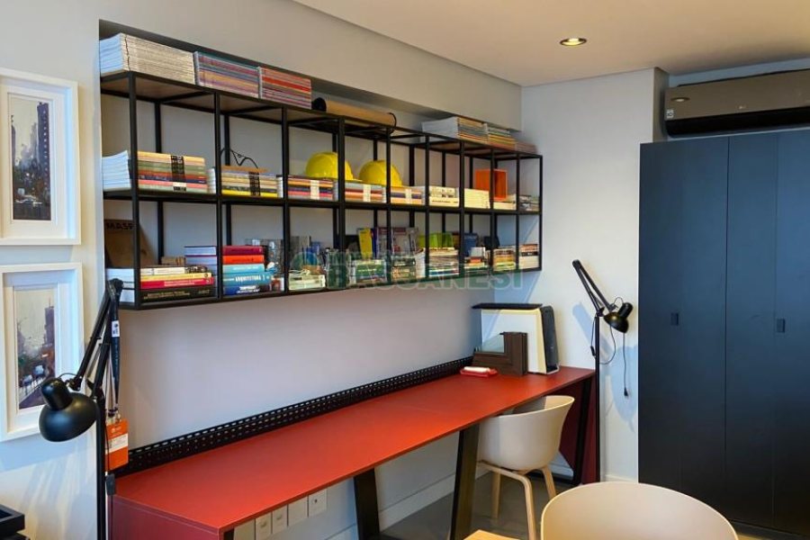 Sala com 23m², no bairro Centro em Caxias do Sul para Comprar