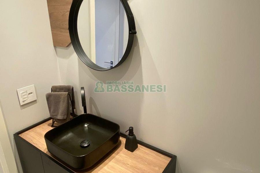 Sala com 23m², no bairro Centro em Caxias do Sul para Comprar