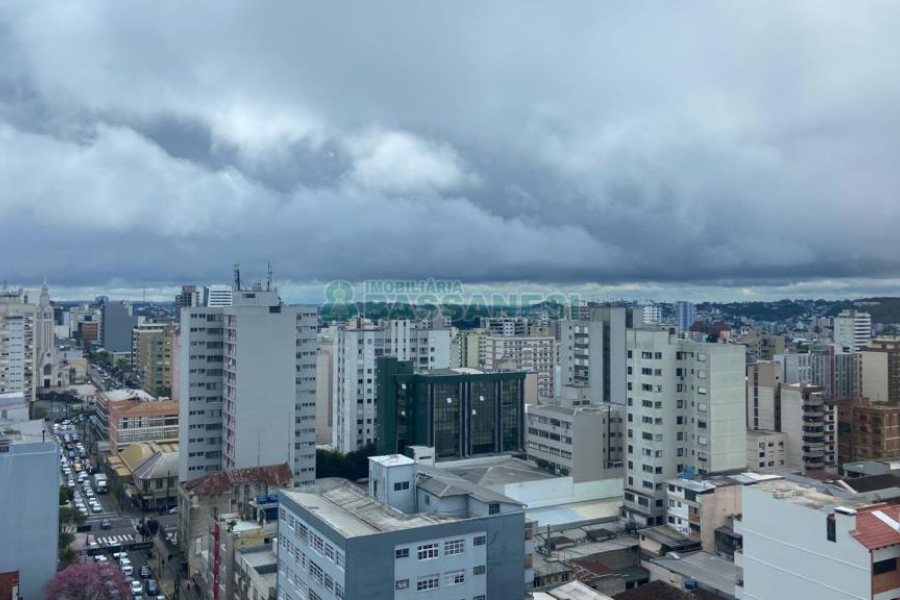 Sala com 23m², no bairro Centro em Caxias do Sul para Comprar