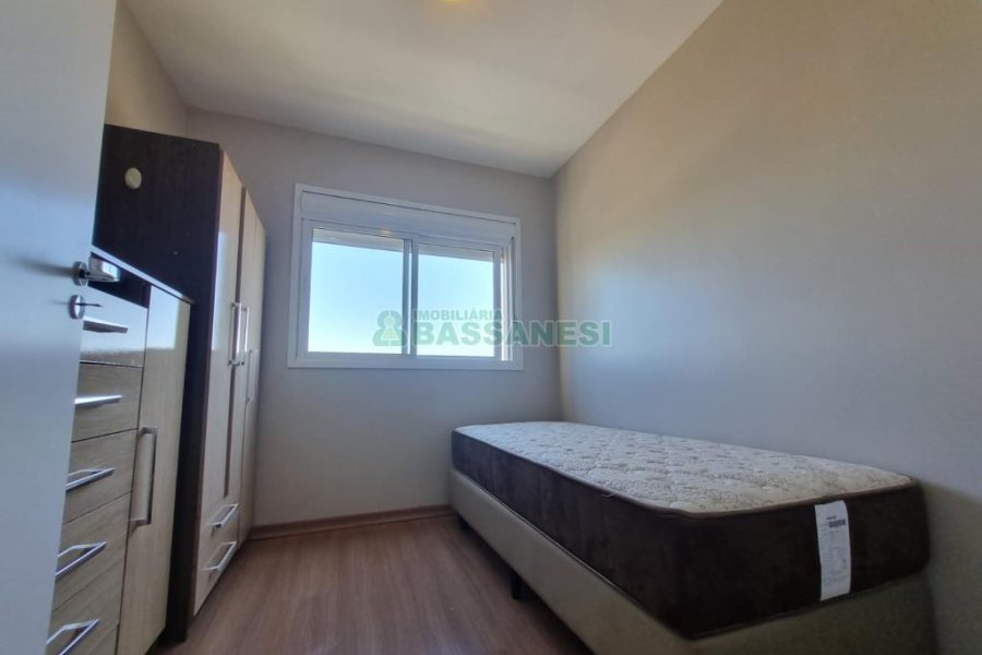 Apartamento com 52m², 2 dormitórios, 1 vaga, no bairro Petrópolis em Caxias do Sul para Alugar