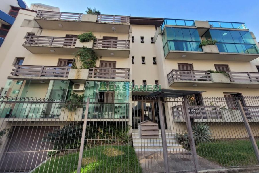 Apartamento com 144m², 3 dormitórios, 2 vagas, no bairro Panazzolo em Caxias do Sul para Alugar