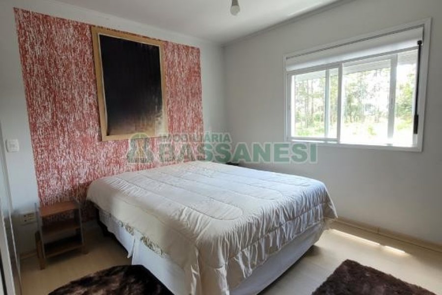 Apto Mobiliado com 75m², 3 dormitórios, 1 vaga, no bairro Santa Catarina em Caxias do Sul para Alugar