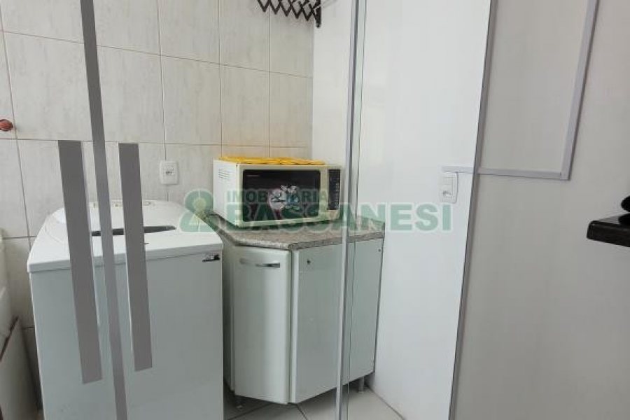 Apto Mobiliado com 75m², 3 dormitórios, 1 vaga, no bairro Santa Catarina em Caxias do Sul para Alugar