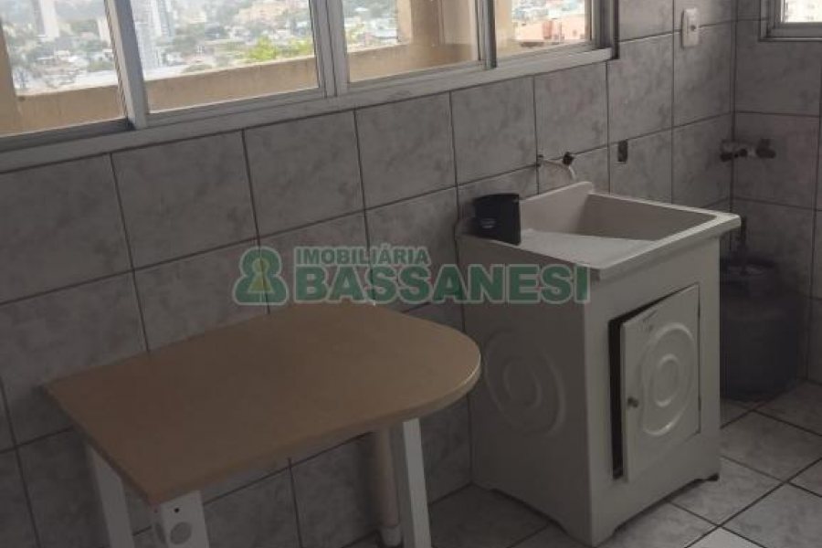 Casa com 200m², 3 dormitórios, no bairro São Leopoldo em Caxias do Sul para Alugar