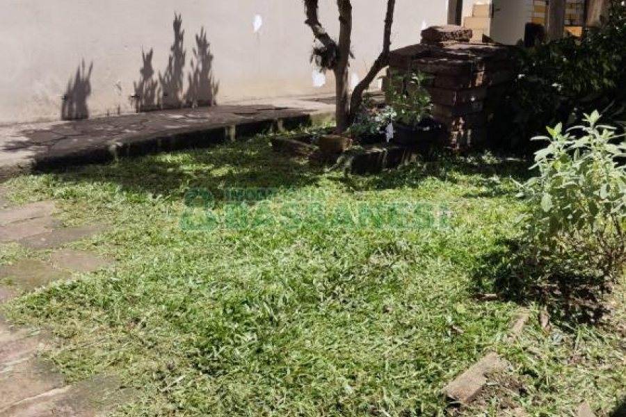 Casa com 200m², 3 dormitórios, no bairro São Leopoldo em Caxias do Sul para Alugar