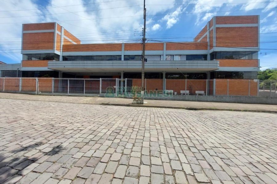 Pavilhão com 1600m², no bairro Bela Vista em Caxias do Sul para Alugar