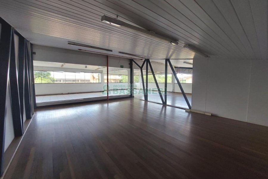 Pavilhão com 1600m², no bairro Bela Vista em Caxias do Sul para Alugar