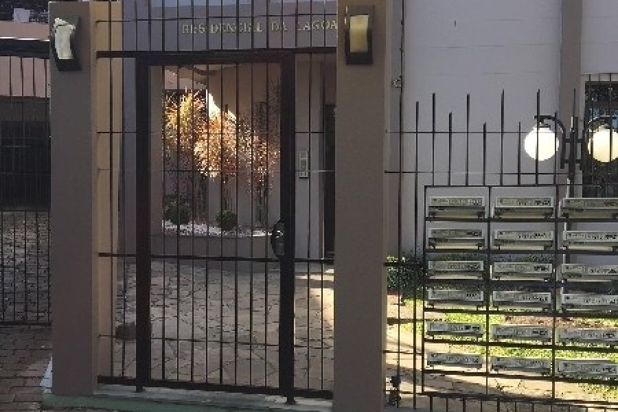 Apartamento com 79m², 2 dormitórios, 1 vaga, no bairro Desvio Rizzo em Caxias do Sul para Alugar