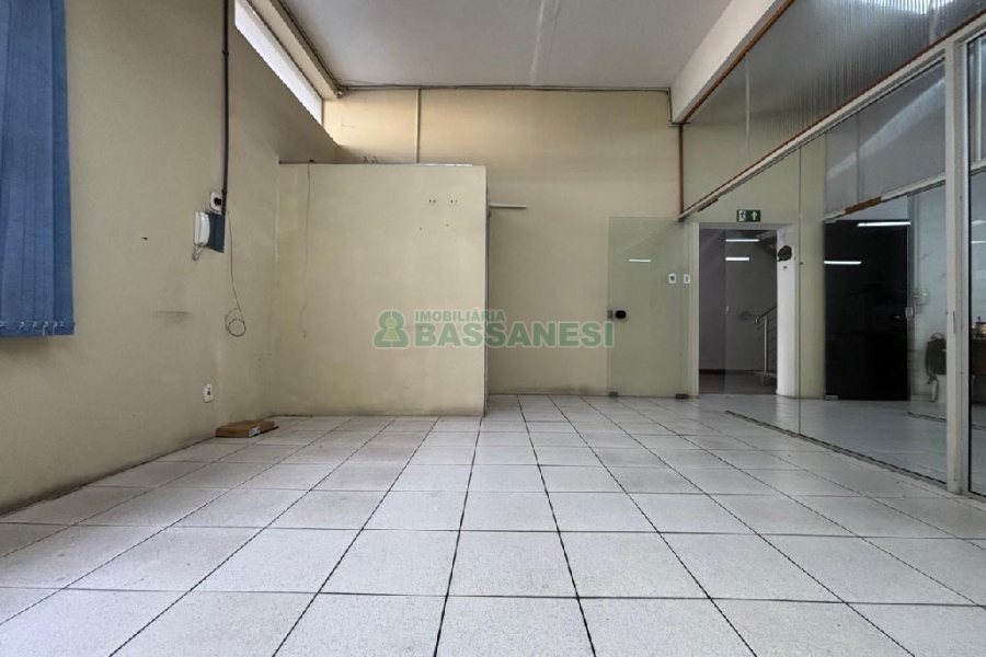 Loja com 38m², no bairro Centro em Caxias do Sul para Alugar