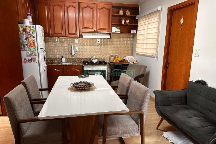 Casa com 270m², 3 dormitórios, 4 vagas, no bairro Nossa Senhora de Lourdes em Caxias do Sul para Alugar