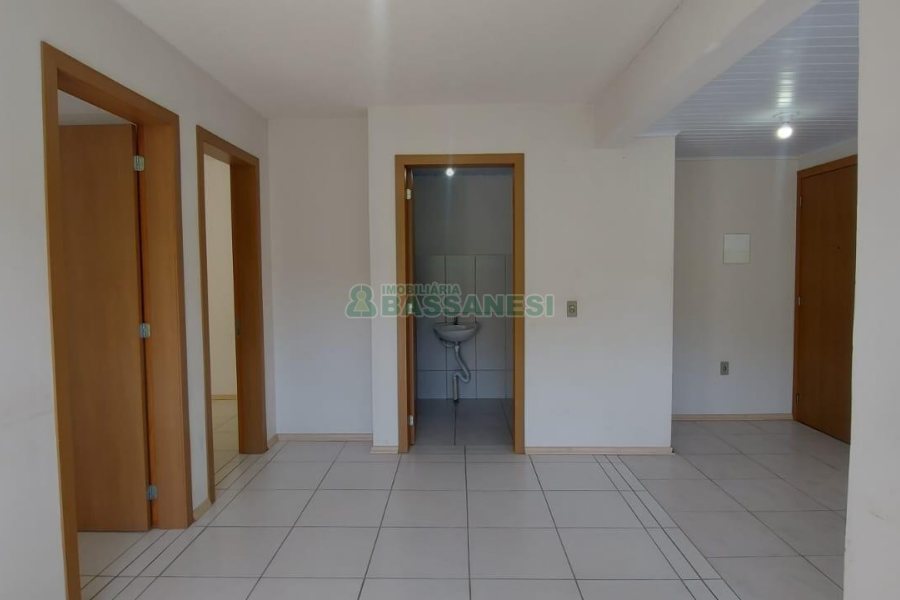 Apartamento com 56m², 2 dormitórios, no bairro Santa Catarina em Caxias do Sul para Alugar