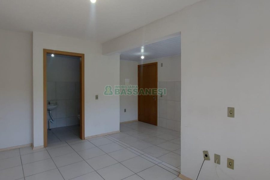 Apartamento com 56m², 2 dormitórios, no bairro Santa Catarina em Caxias do Sul para Alugar