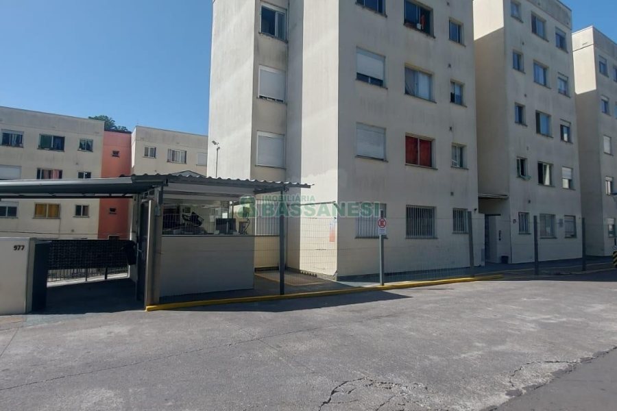 Apartamento com 56m², 2 dormitórios, no bairro Santa Catarina em Caxias do Sul para Alugar