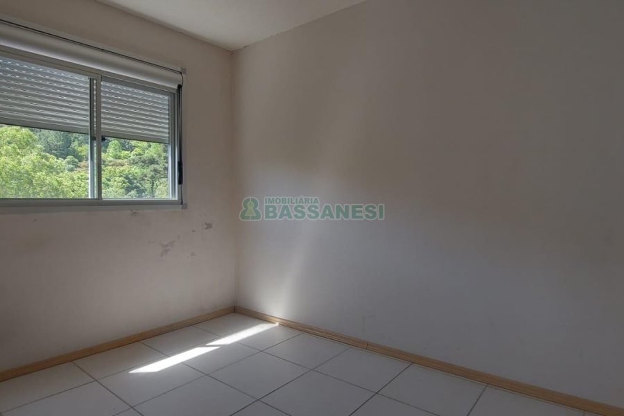 Apartamento com 56m², 2 dormitórios, no bairro Santa Catarina em Caxias do Sul para Alugar