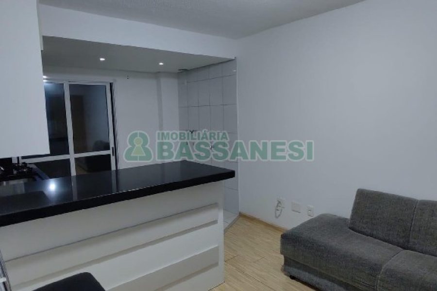 Apartamento com 54m², 2 dormitórios, 1 vaga, no bairro Santa Catarina em Caxias do Sul para Alugar