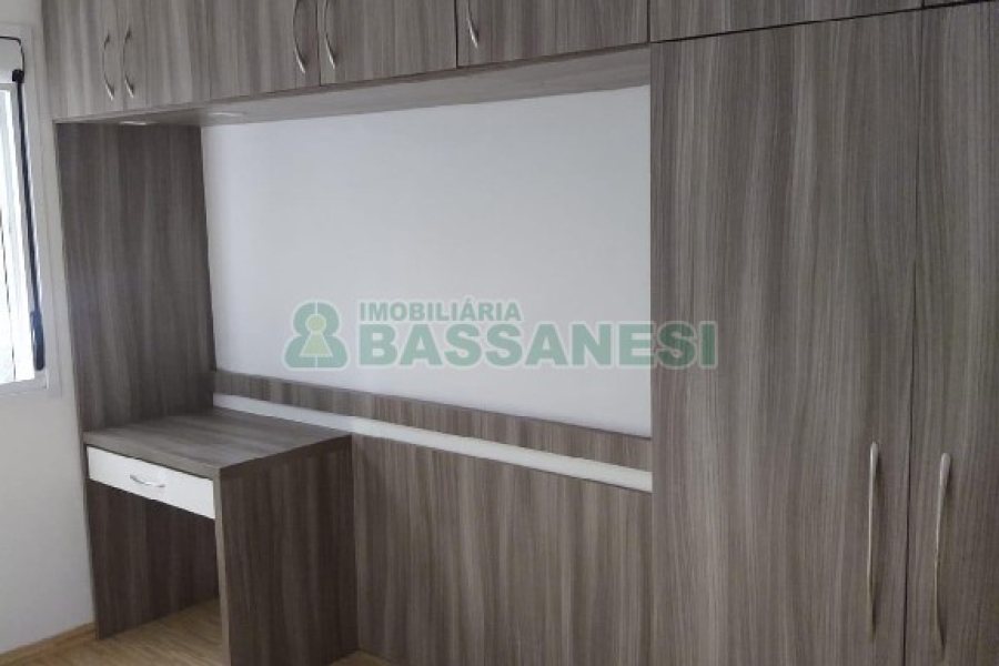 Apartamento com 54m², 2 dormitórios, 1 vaga, no bairro Santa Catarina em Caxias do Sul para Alugar