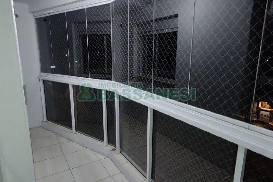 Apartamento com 54m², 2 dormitórios, 1 vaga, no bairro Santa Catarina em Caxias do Sul para Alugar