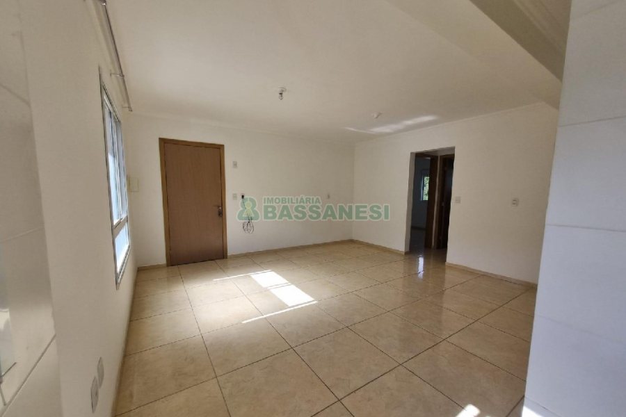 Apartamento com 64m², 2 dormitórios, 1 vaga, no bairro Nossa Senhora das Graças em Caxias do Sul para Alugar