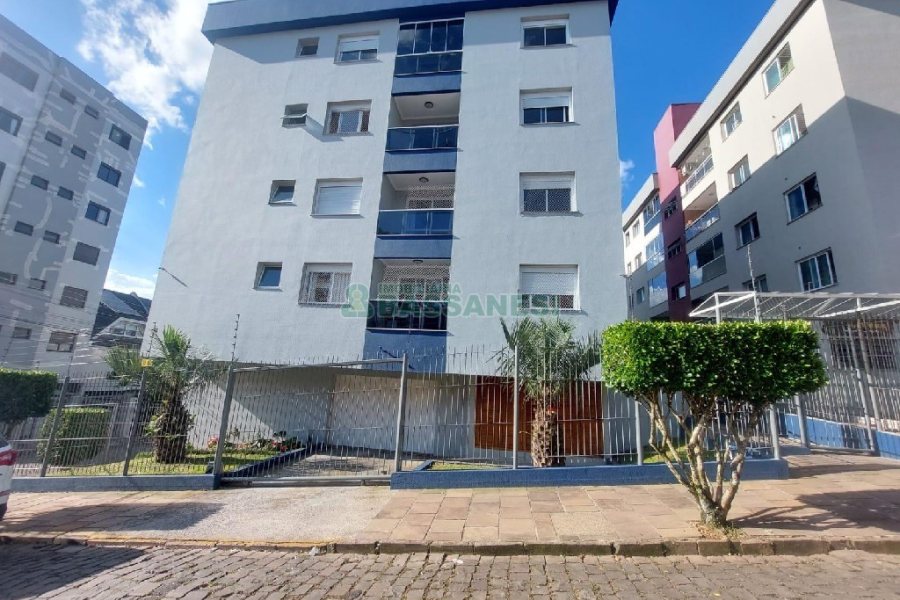 Apartamento com 70m², 2 dormitórios, 1 vaga, no bairro Santa Catarina em Caxias do Sul para Alugar