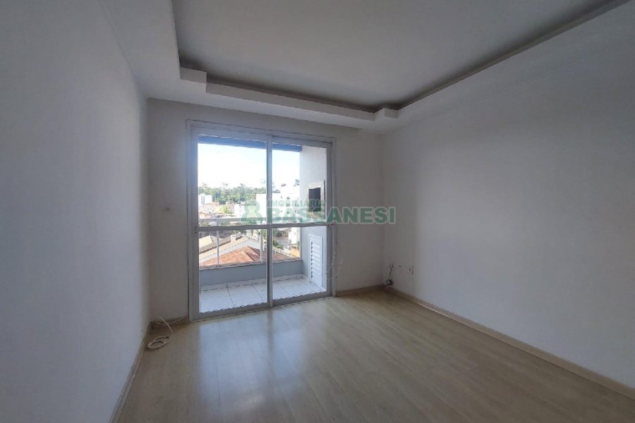 Apartamento com 70m², 2 dormitórios, 1 vaga, no bairro Santa Catarina em Caxias do Sul para Alugar