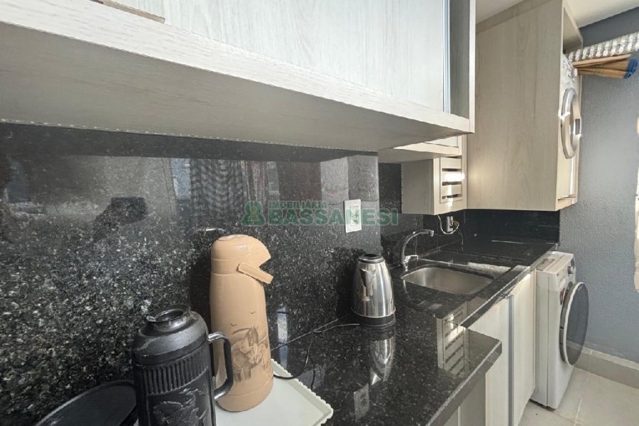 Apto Mobiliado com 98m², 3 dormitórios, 2 vagas, no bairro Vila Verde em Caxias do Sul para Alugar