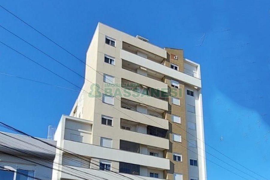 Apartamento com 60m², 2 dormitórios, 1 vaga, no bairro Sagrada Família em Caxias do Sul para Alugar