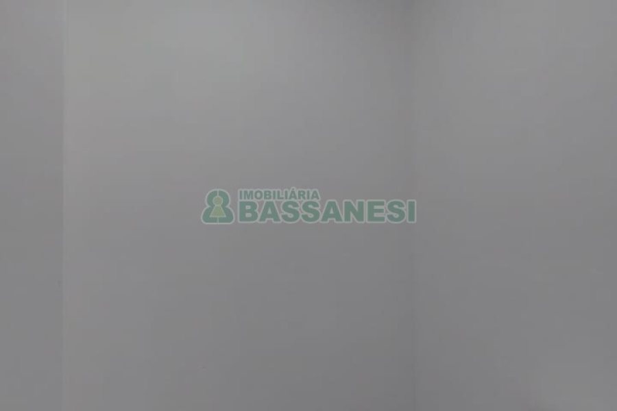 Loja com 102m², no bairro Santa Lúcia em Caxias do Sul para Alugar