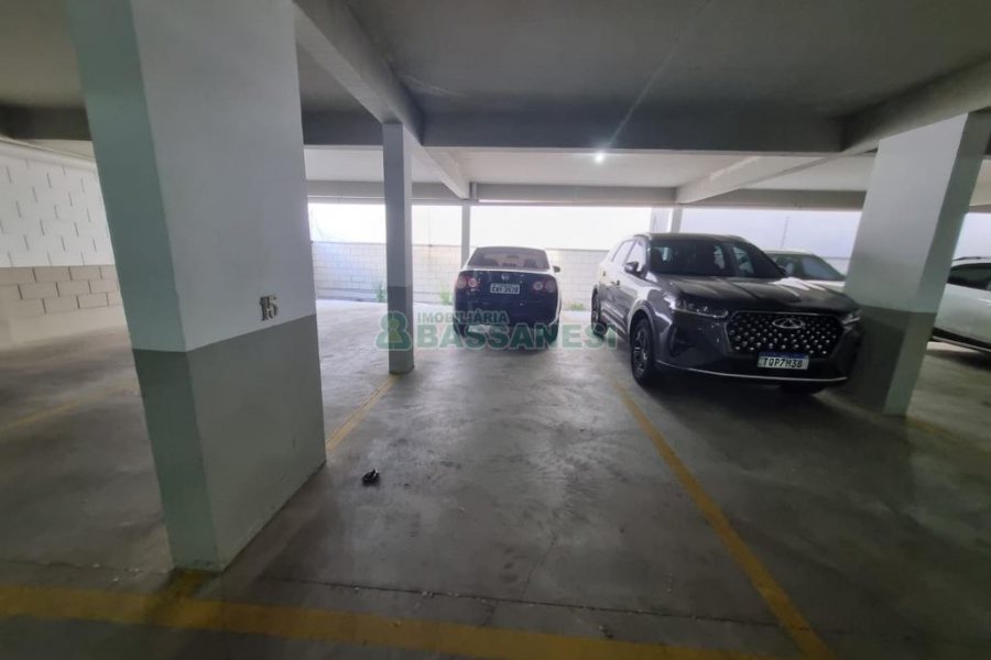 Apartamento com 86m², 2 dormitórios, 2 vagas, no bairro Santa Catarina em Caxias do Sul para Alugar