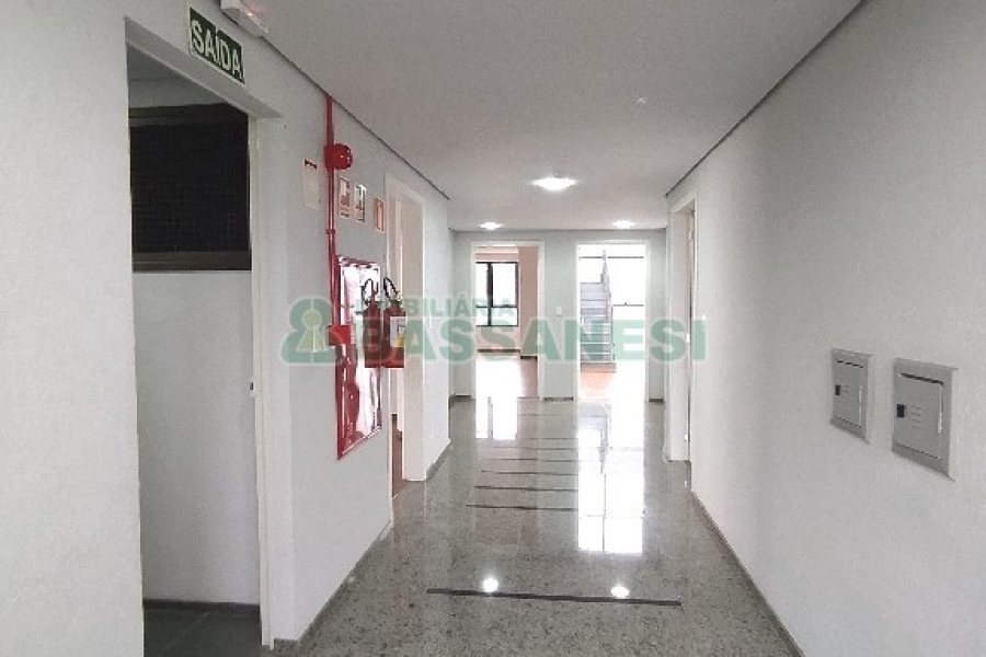 Predio com 1700m², 35 vagas, no bairro Santa Catarina em Caxias do Sul para Alugar