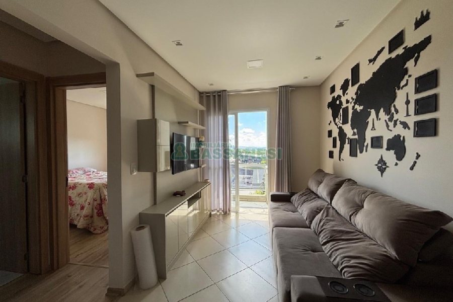 Apto Mobiliado com 72m², 2 dormitórios, 1 vaga, no bairro De Lazzer em Caxias do Sul para Alugar