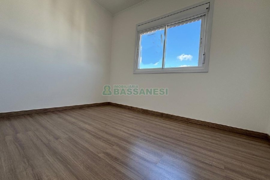 Apartamento com 72m², 2 dormitórios, 1 vaga, no bairro Cidade Nova em Caxias do Sul para Alugar