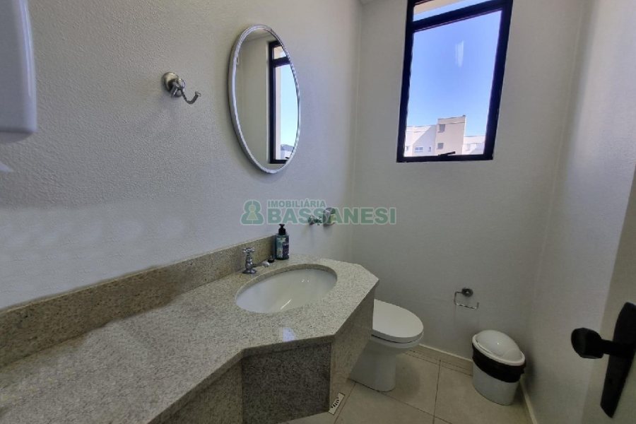 Sala com 50m², no bairro Centro em Caxias do Sul para Alugar