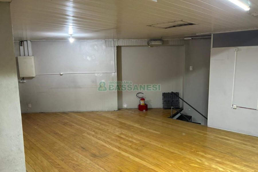 Loja com 60m², no bairro Rio Branco em Caxias do Sul para Alugar