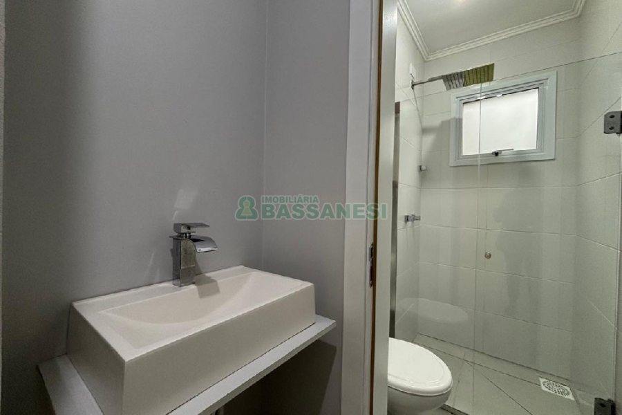 Apartamento com 62m², 2 dormitórios, 2 vagas, no bairro Bela Vista em Caxias do Sul para Alugar